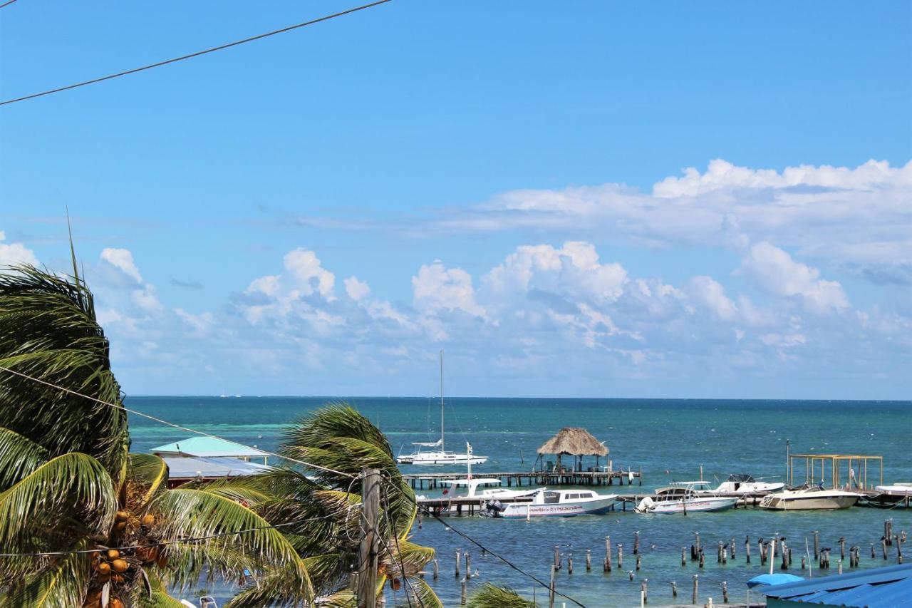 Barefoot Caye Caulker Hotel Exterior foto